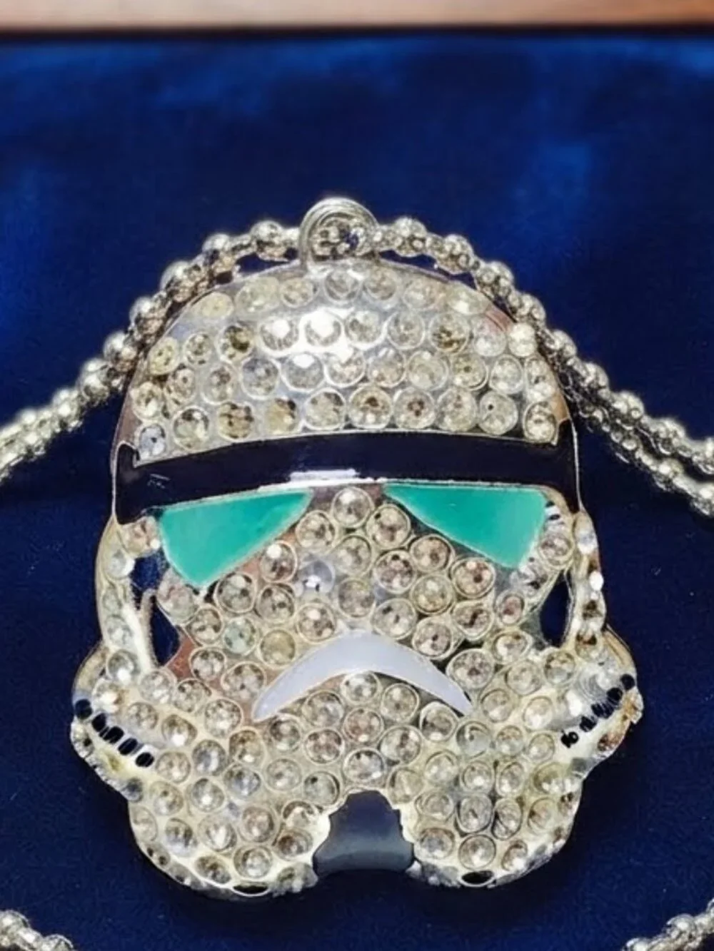 New Rhinestone Star Wars Stormtrooper necklace Pendant is almost 2 inches, 17 in